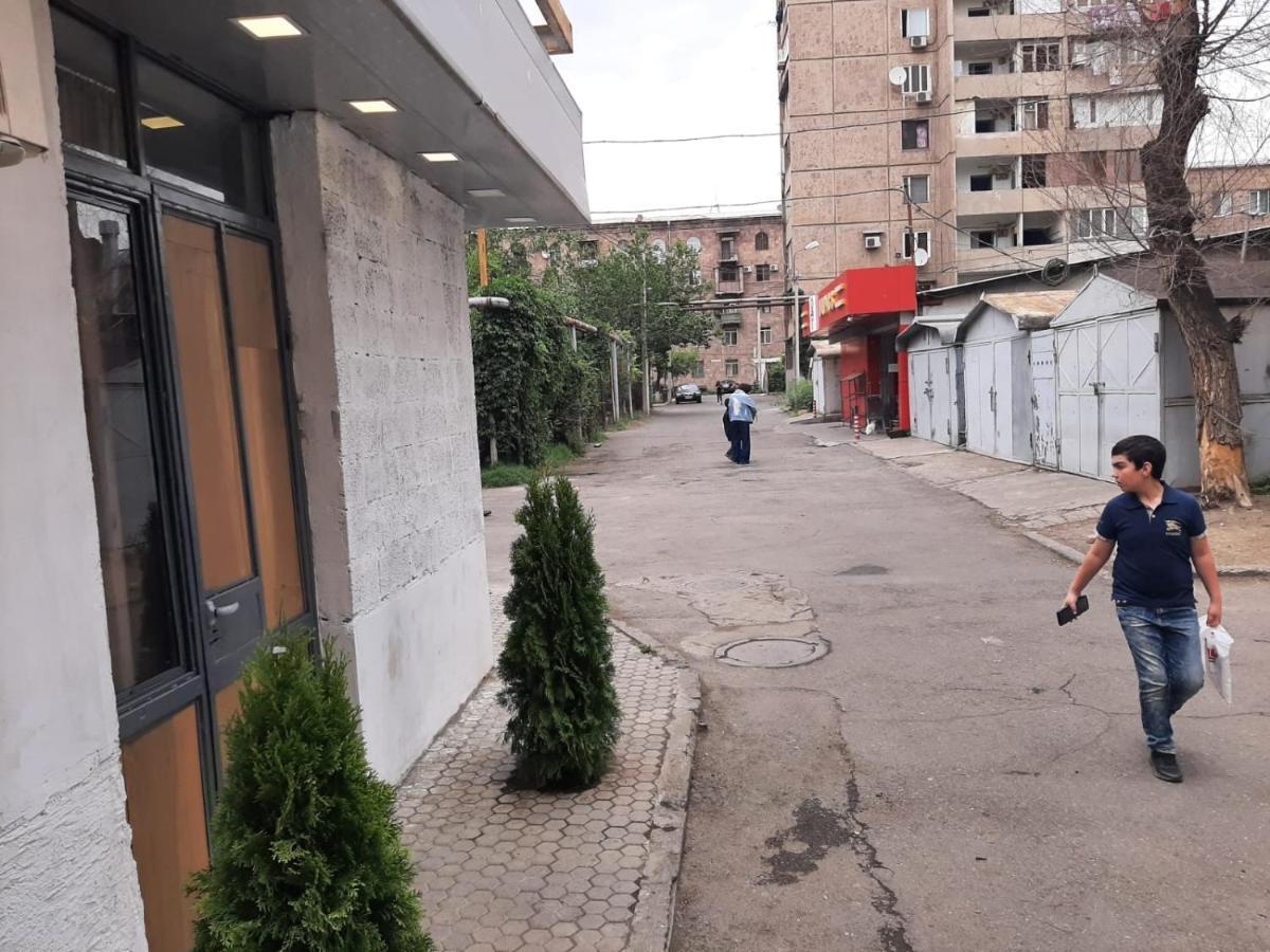 Vahe'S Corner House Hotel Yerevan Exterior photo